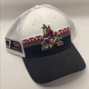 Fanatics - NHL Arizona Coyotes Hockey Mesh Hat NWOT